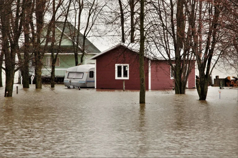 What Does It Mean When You Dream About Floods?